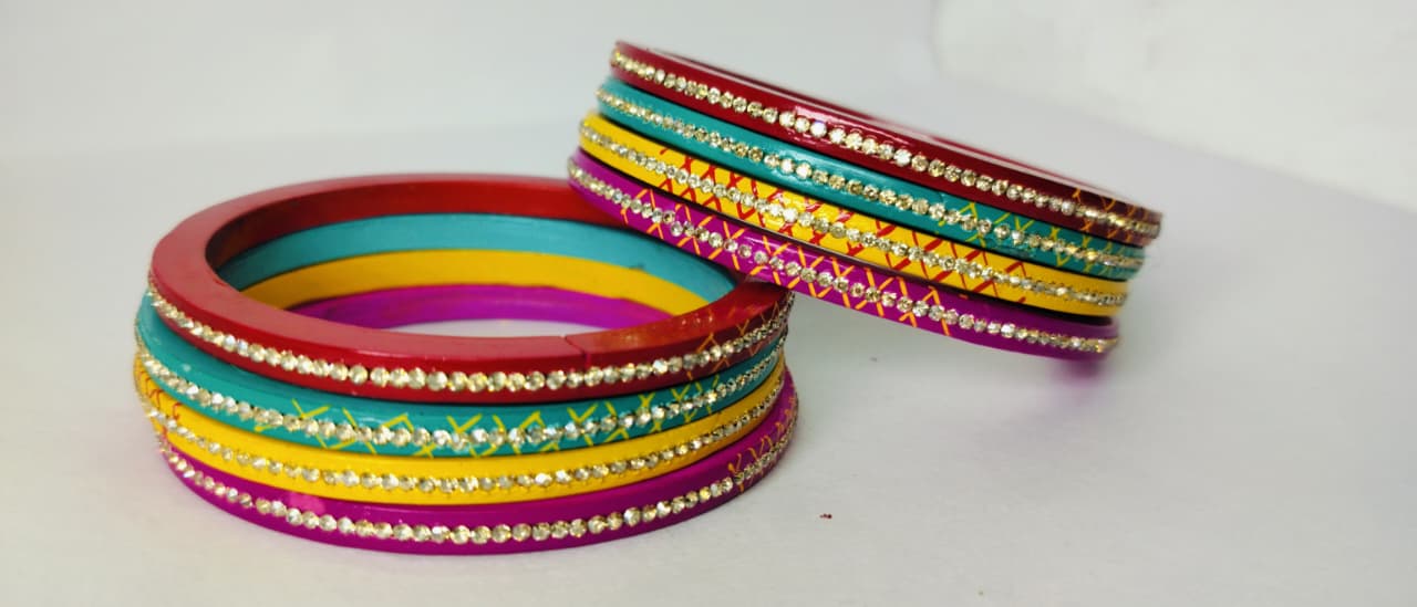 Lac Multicolour Pack of 8
